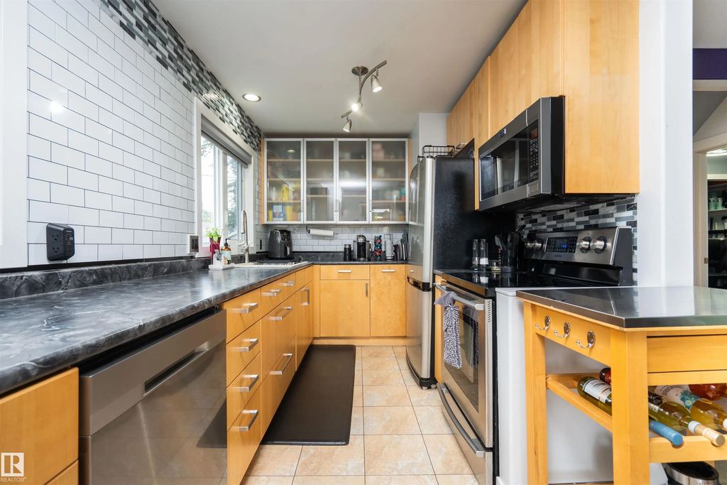 6111 119 Avenue, Edmonton