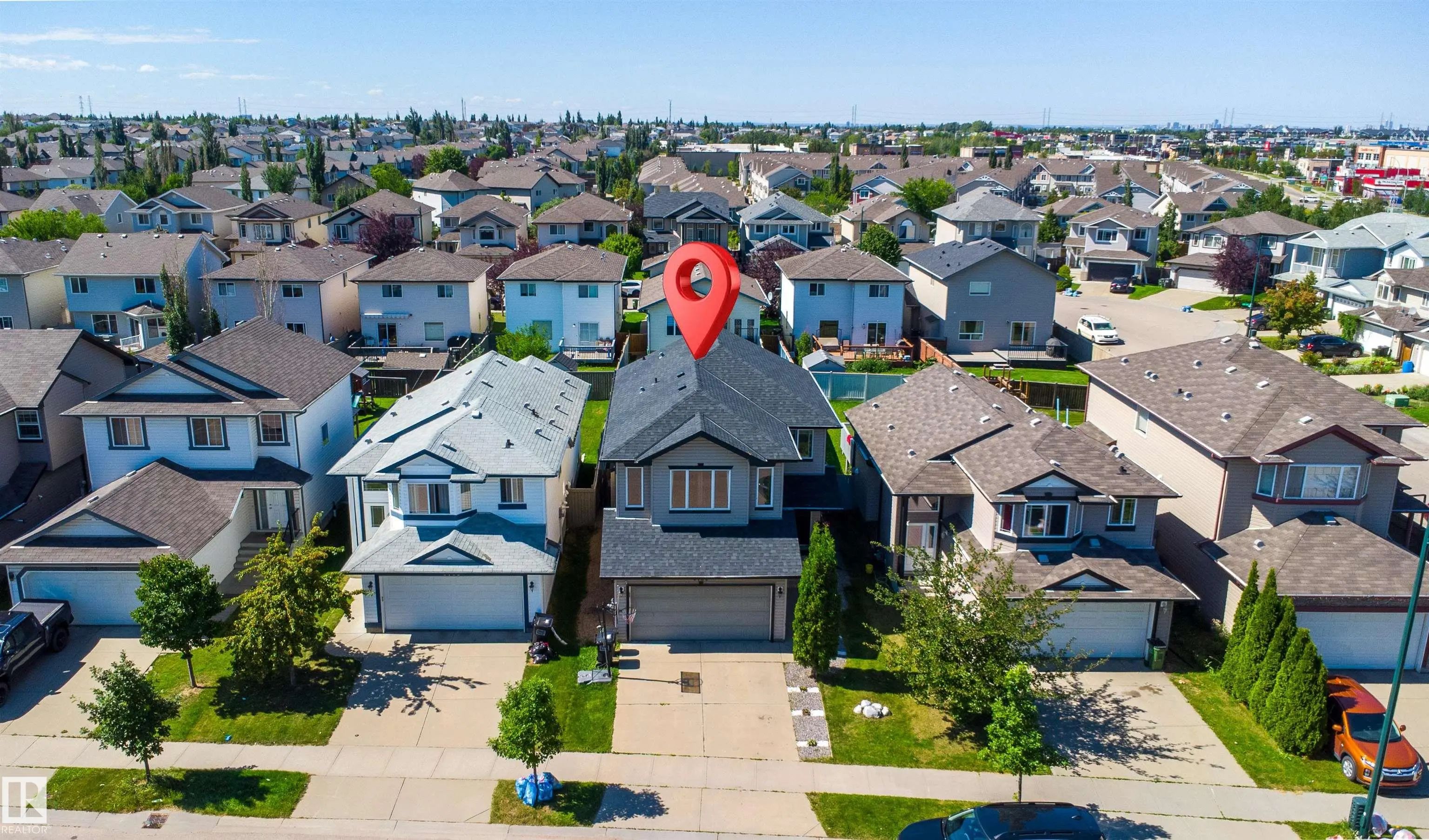 Photo for MLS®# E4505403 - home for sale at 3760 12 Street Northwest, Tamarack, Edmonton AB