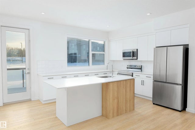 4 5 Rondeau Drive, St. Albert