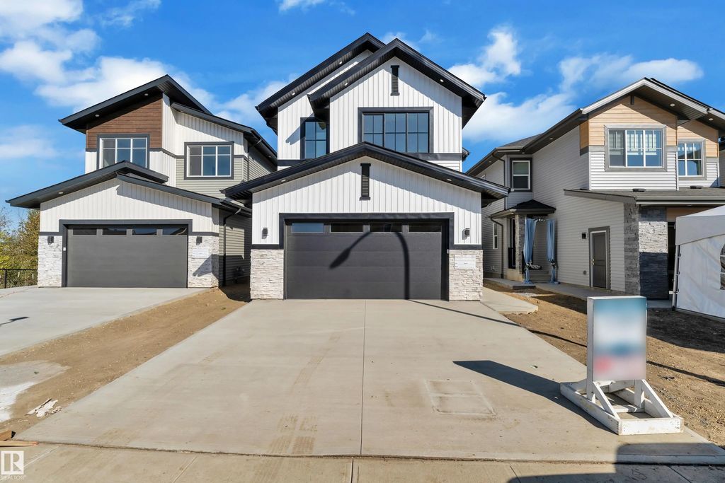 3132 7 Avenue, Edmonton