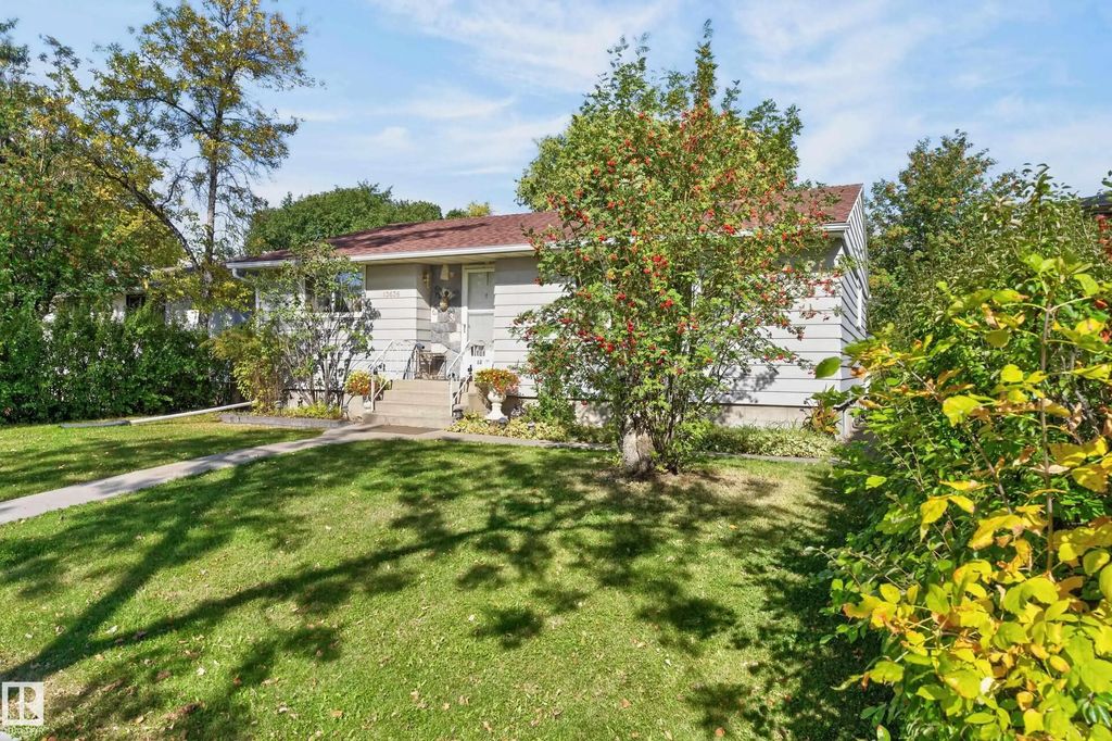 13636 122 Avenue, Edmonton