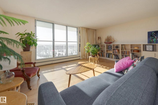 306 12121 Jasper Avenue Nw, Edmonton