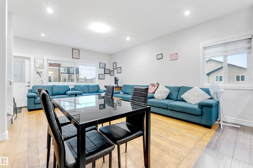 50 2803 14 Avenue, Edmonton