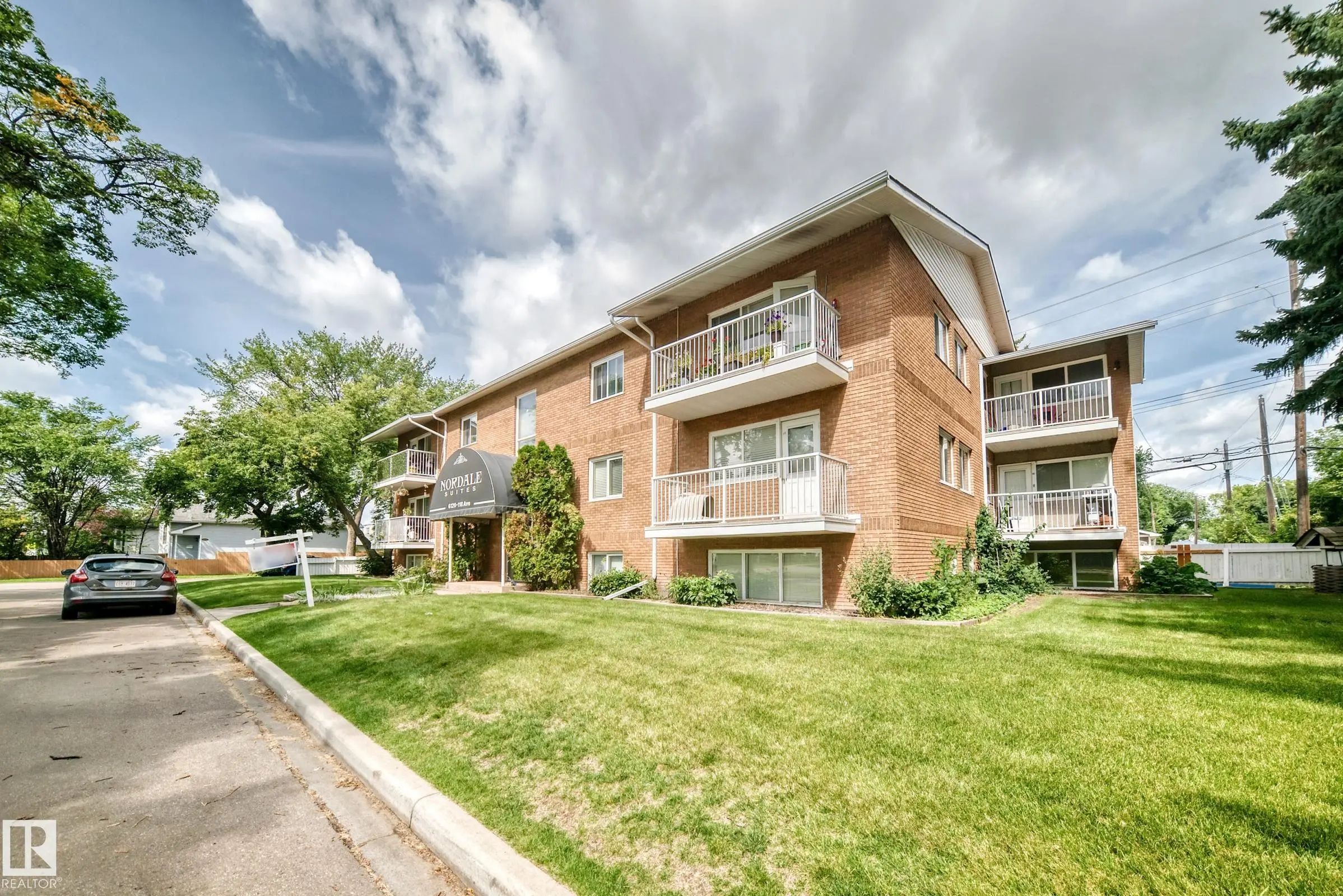 Photo of Listing #E4504334