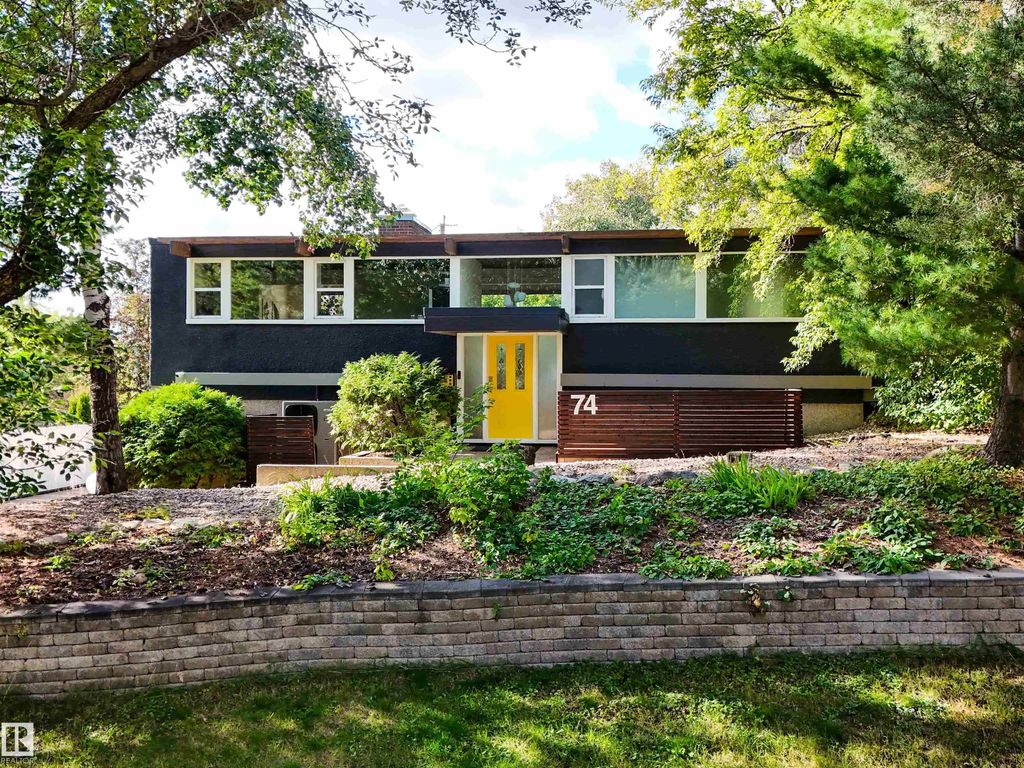 74 Sunset Boulevard, St. Albert
