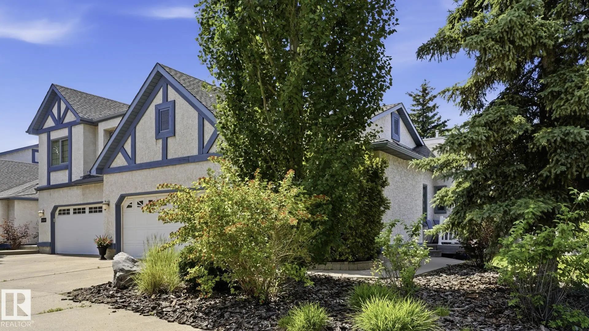 Real Estate Listing in Twin Brooks, Edmonton