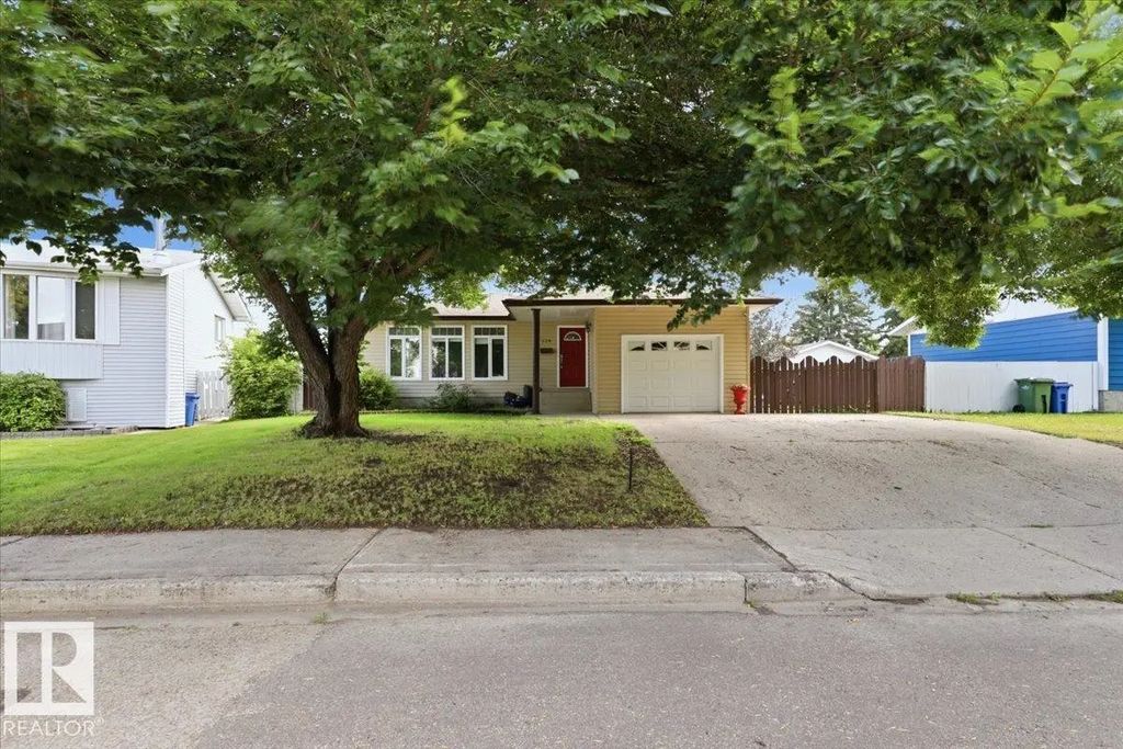 128 Green Ash Drive, Wetaskiwin