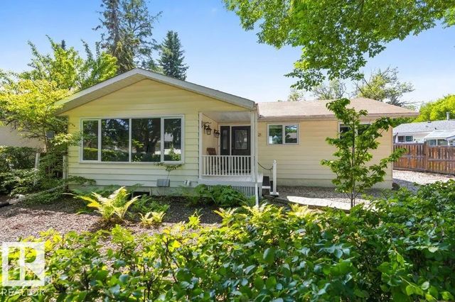 21 Flint Crescent, St. Albert
