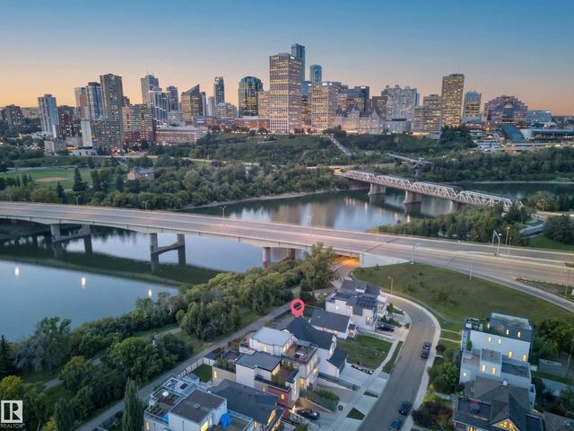 9624 99a Street Nw, Edmonton