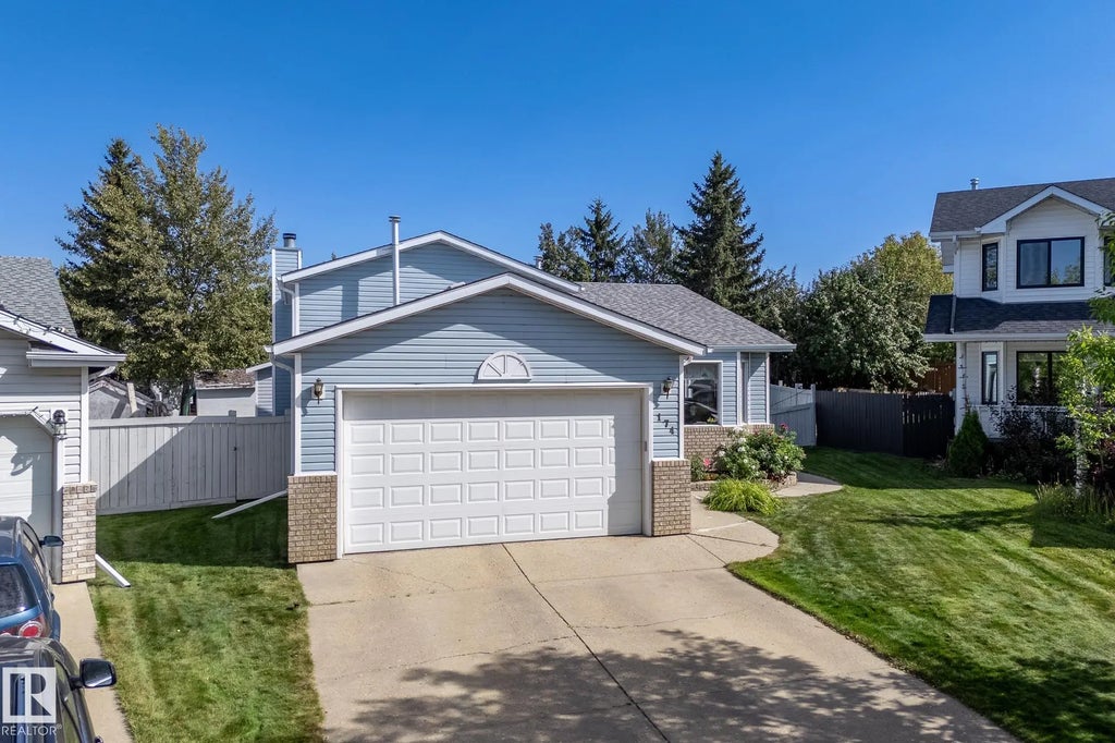 174 Regency Drive, Sherwood Park