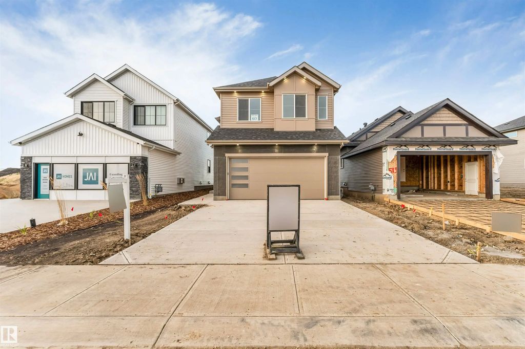 206 Falcon Crescent, Leduc