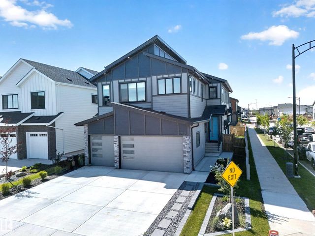 17128 2 Street Nw, Edmonton