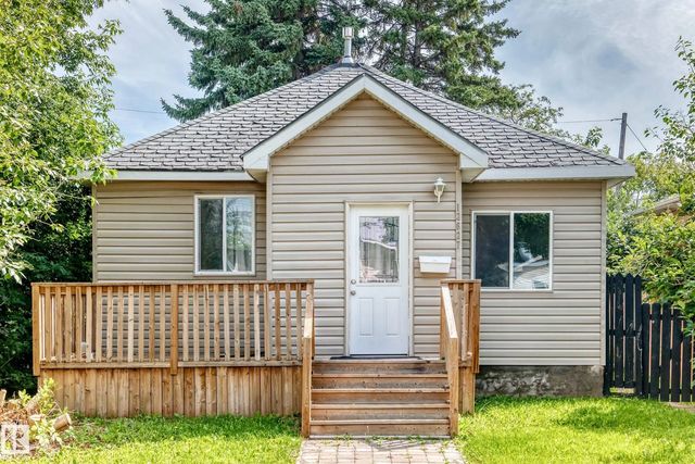 12627 71 Street Nw, Edmonton
