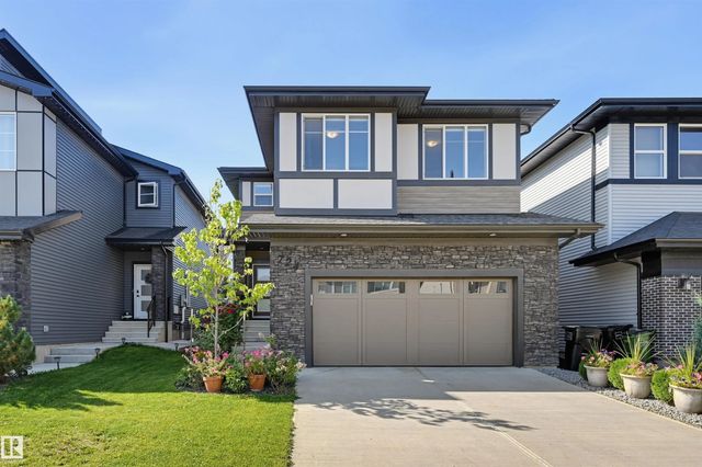 724 Kinglet Boulevard Nw, Edmonton