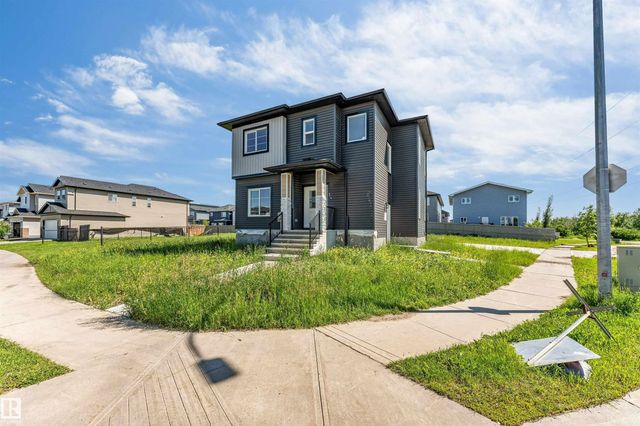 292 Fraser Way Nw Nw, Edmonton