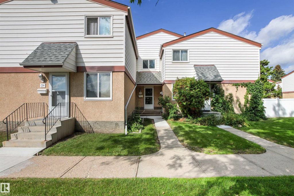 3e Twin Terrace, Edmonton