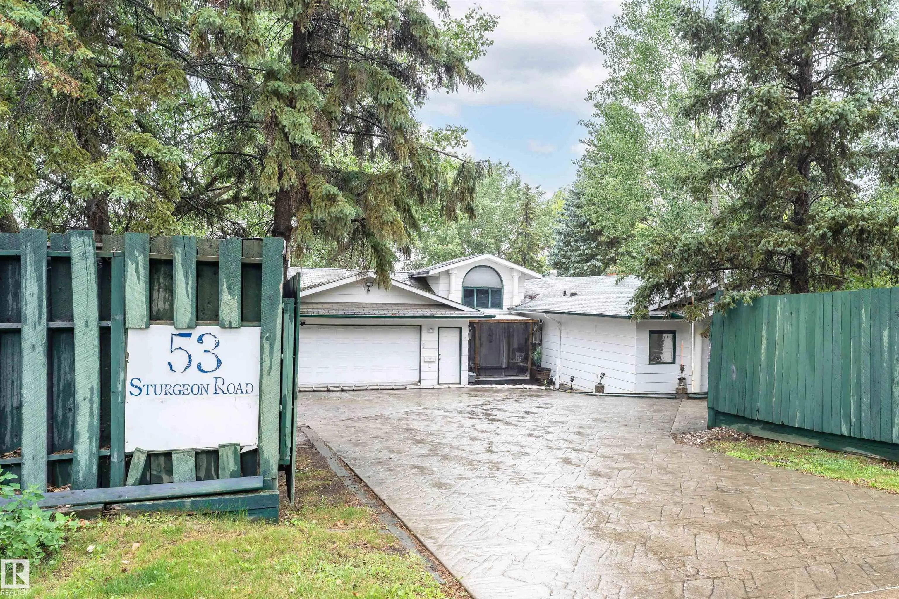 St. Albert Single Family Home for Sale 