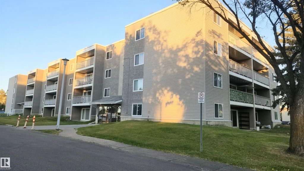 109 18204 93 Avenue, Edmonton