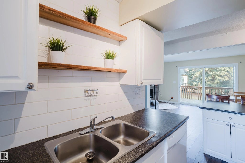 14612 121 Street, Edmonton