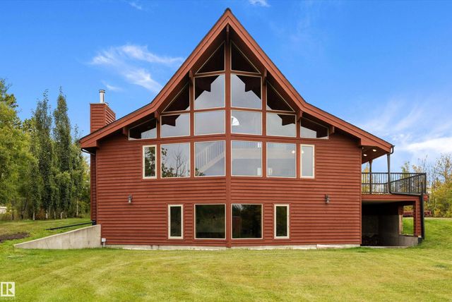 Rural Leduc County Home for Sale: Rural Listing in Beau Vista South