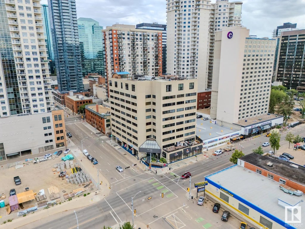 1001 10179 105 Street, Edmonton