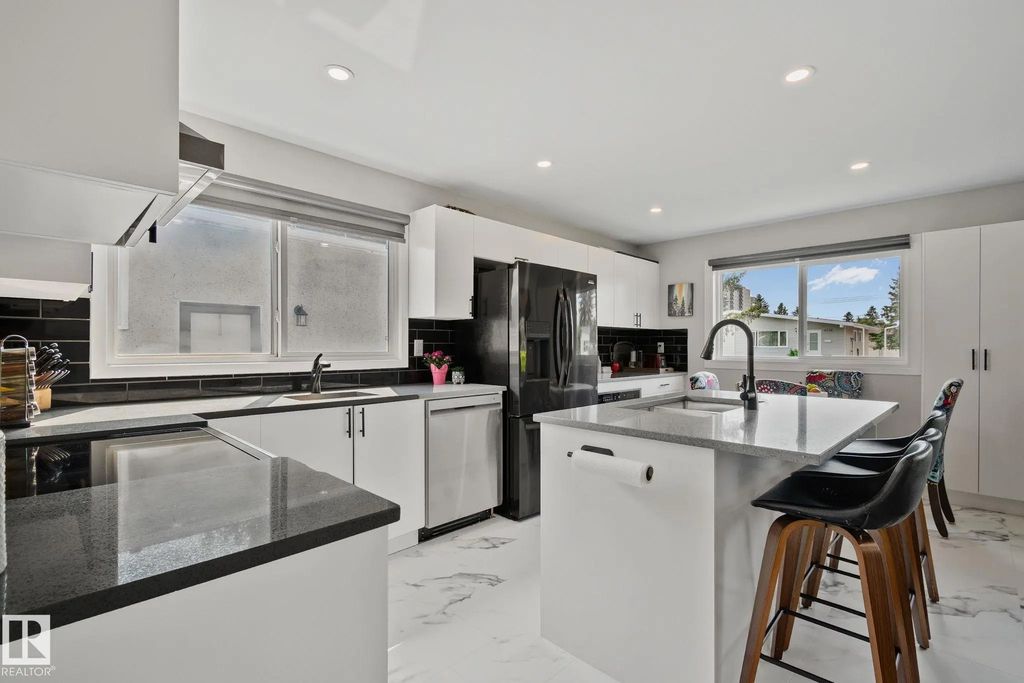 4723 105 Street, Edmonton