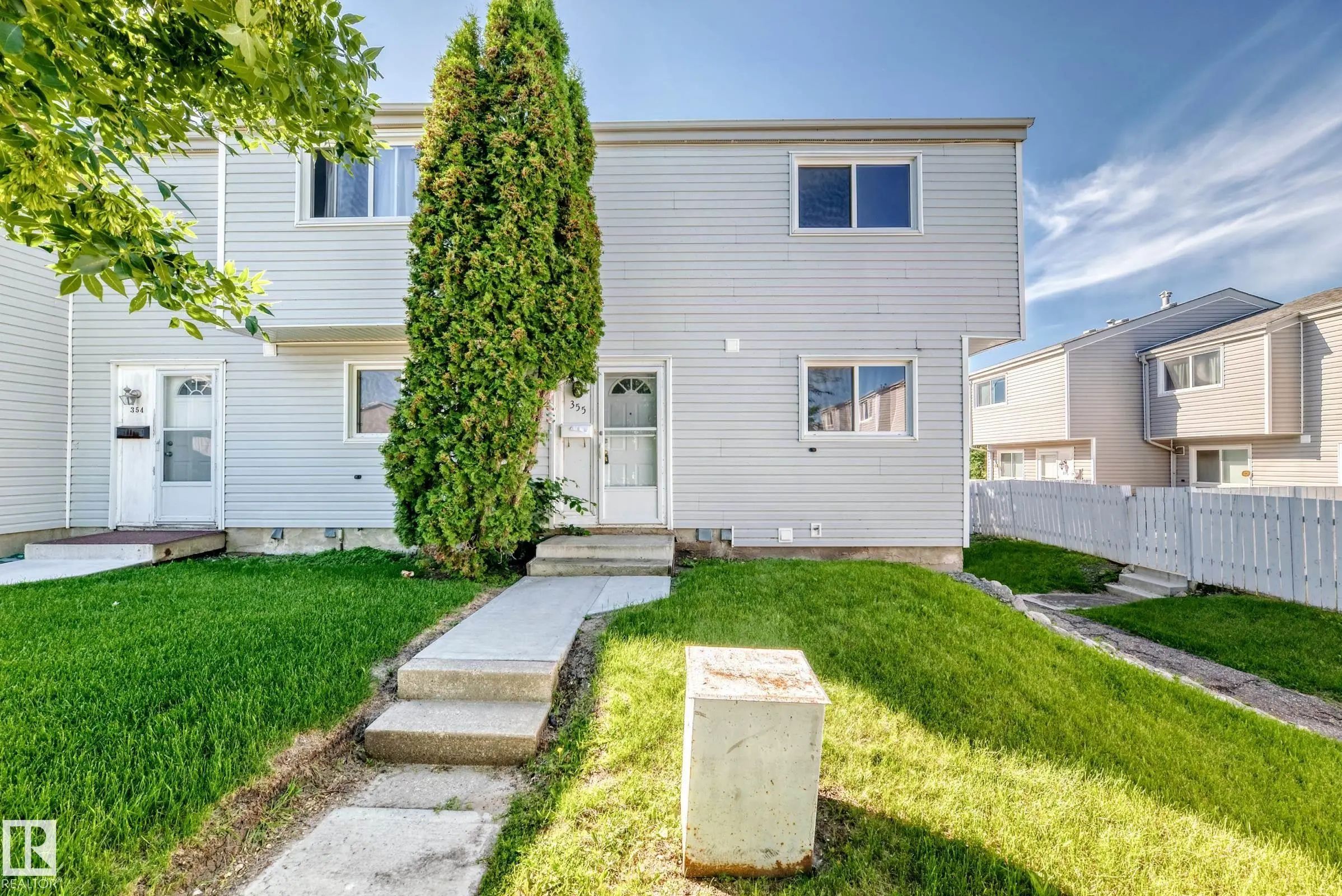 Edmonton Real Estate: Condo / Townhouse Property for Sale in Northmount (Edmonton)