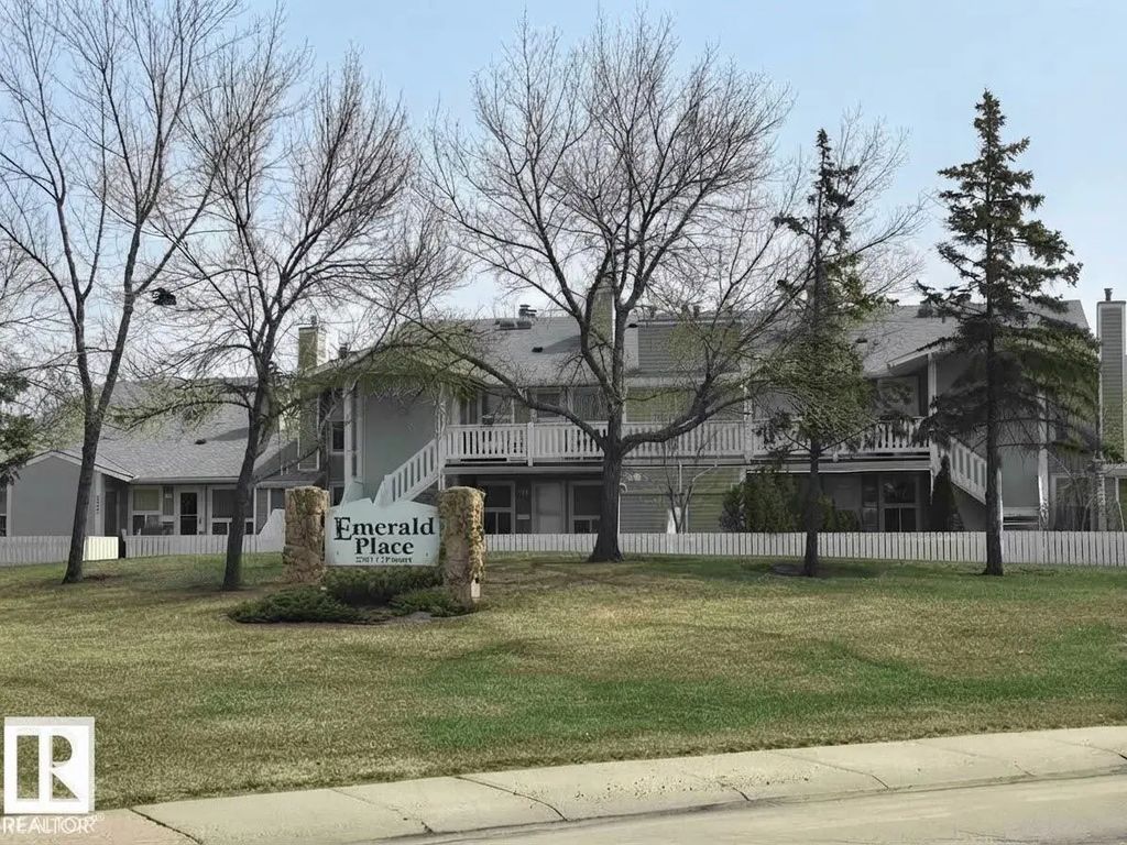 132 2703 79 Street, Edmonton