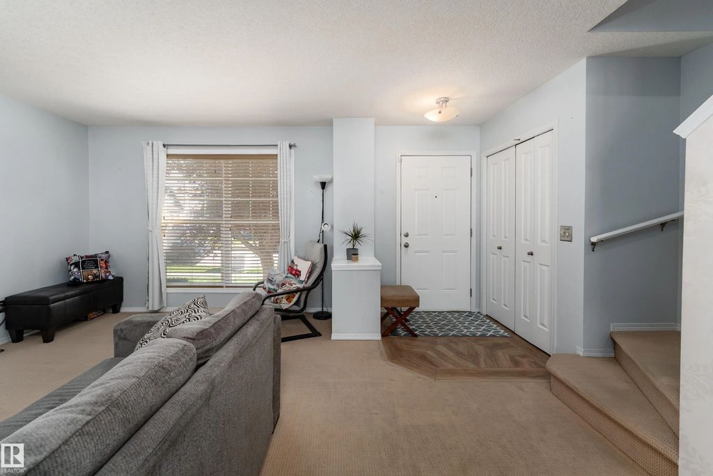 5632 203 Street Nw, Edmonton Property Listing: MLS® #E4510972