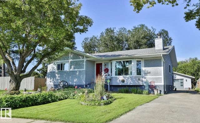 8932 187 Street Nw, Edmonton