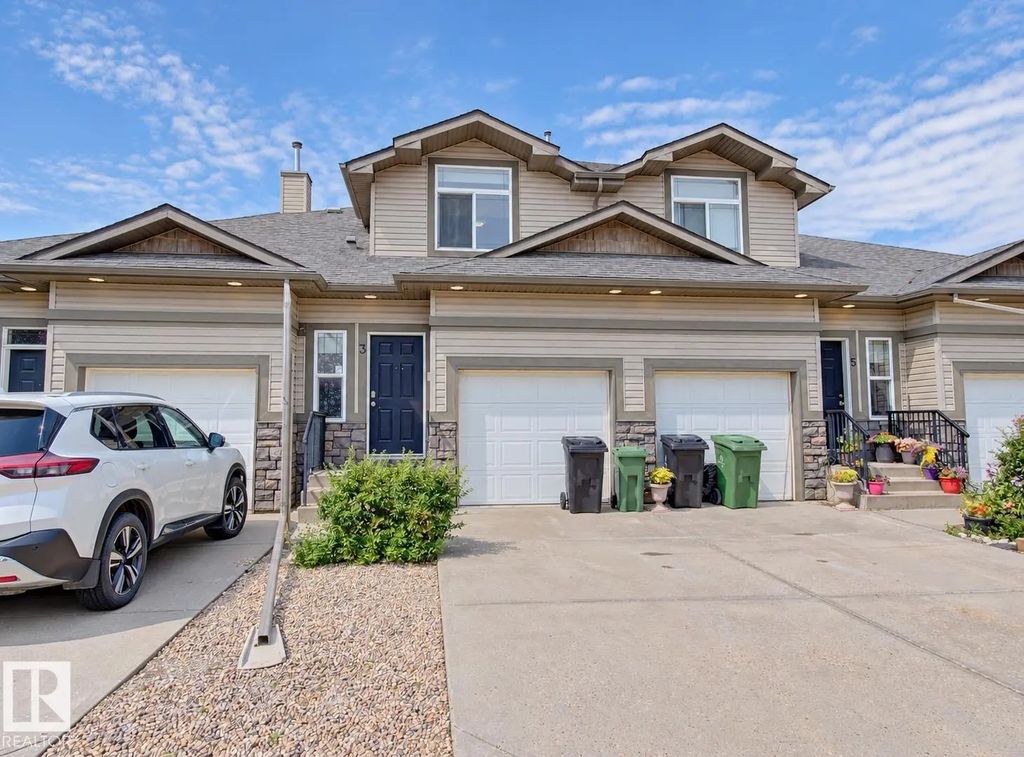 3 10 Woodcrest Lane, Fort Saskatchewan