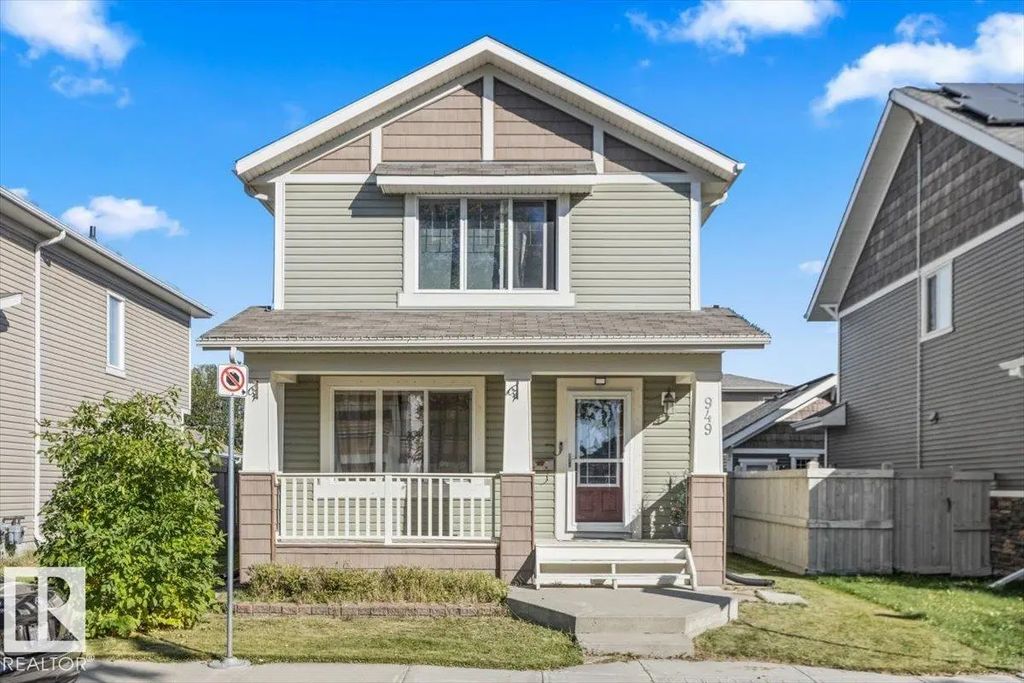 949 Valour Way, Edmonton