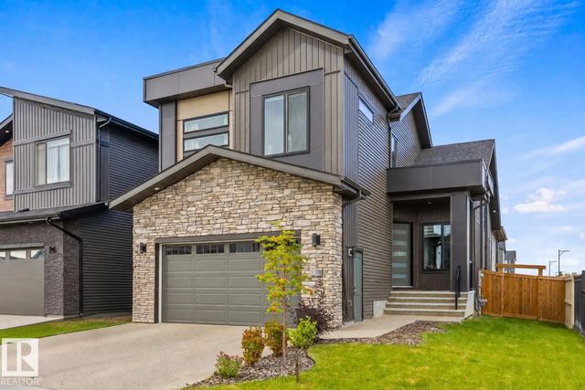110 Edgefield Way, St. Albert