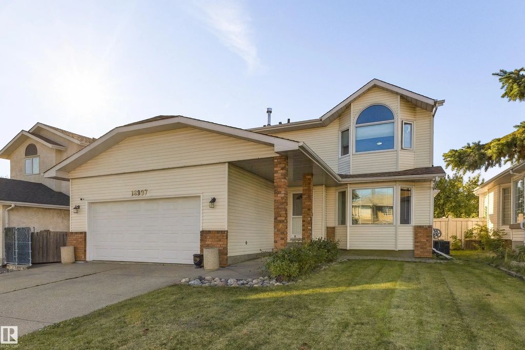 18907 90 Avenue, Edmonton