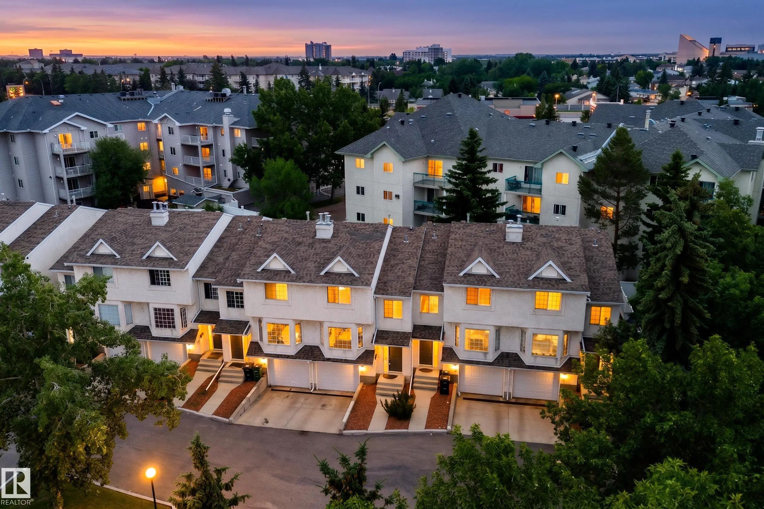 Condo / Townhouse Home for Sale in Edmonton, AB