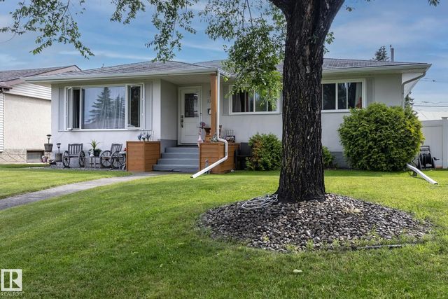 10623 75 Street Nw, Edmonton