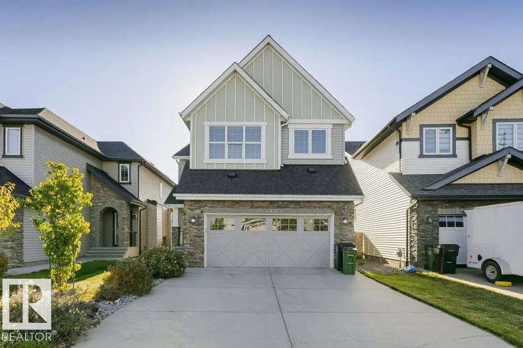 1327 158 Street Sw, Edmonton
