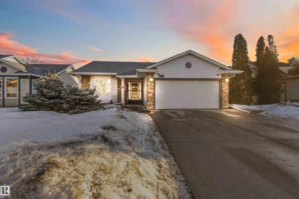 17619 94 Ave Nw, Edmonton