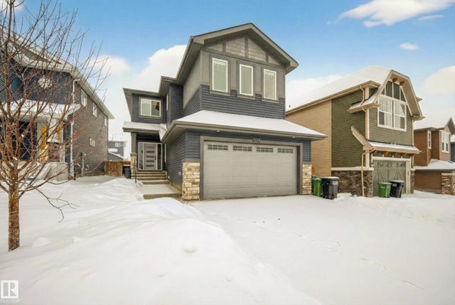 1272 Peregrine Terrace Nw, Edmonton