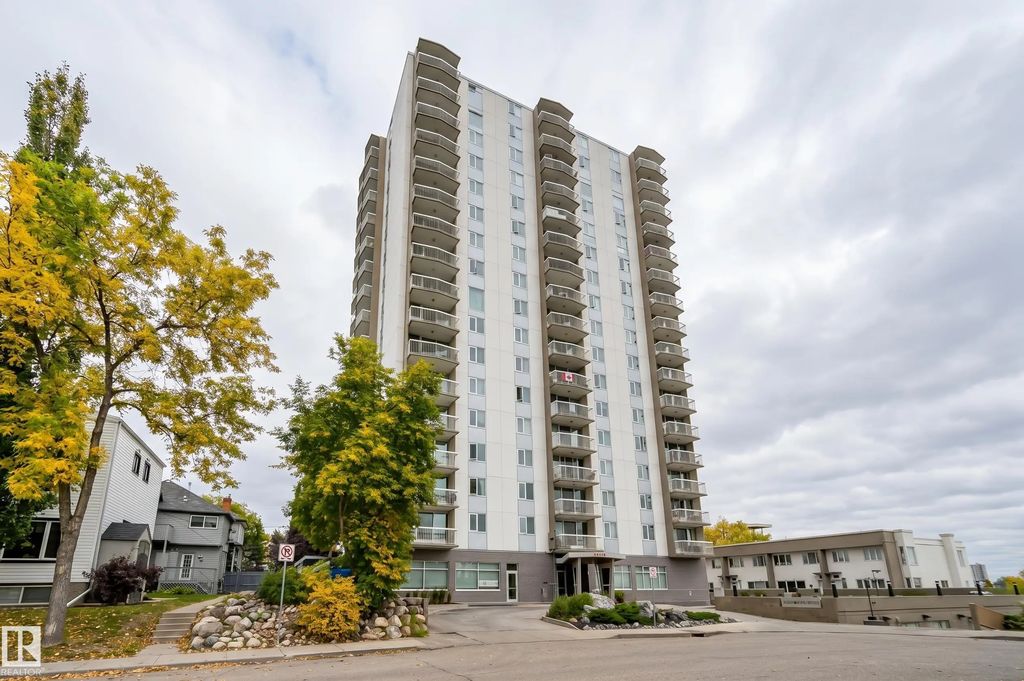 1704 9835 113 Street, Edmonton