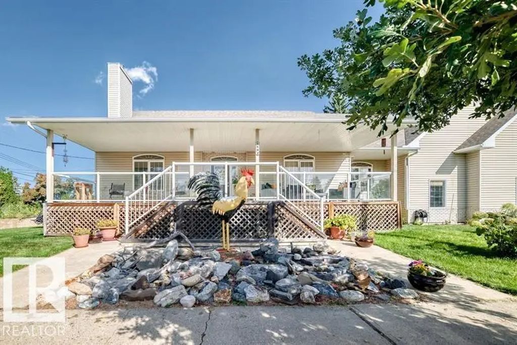 9802 102 Street, Morinville
