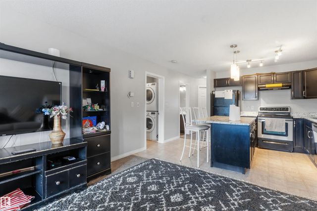 30 3305 Orchards Link Sw, Edmonton