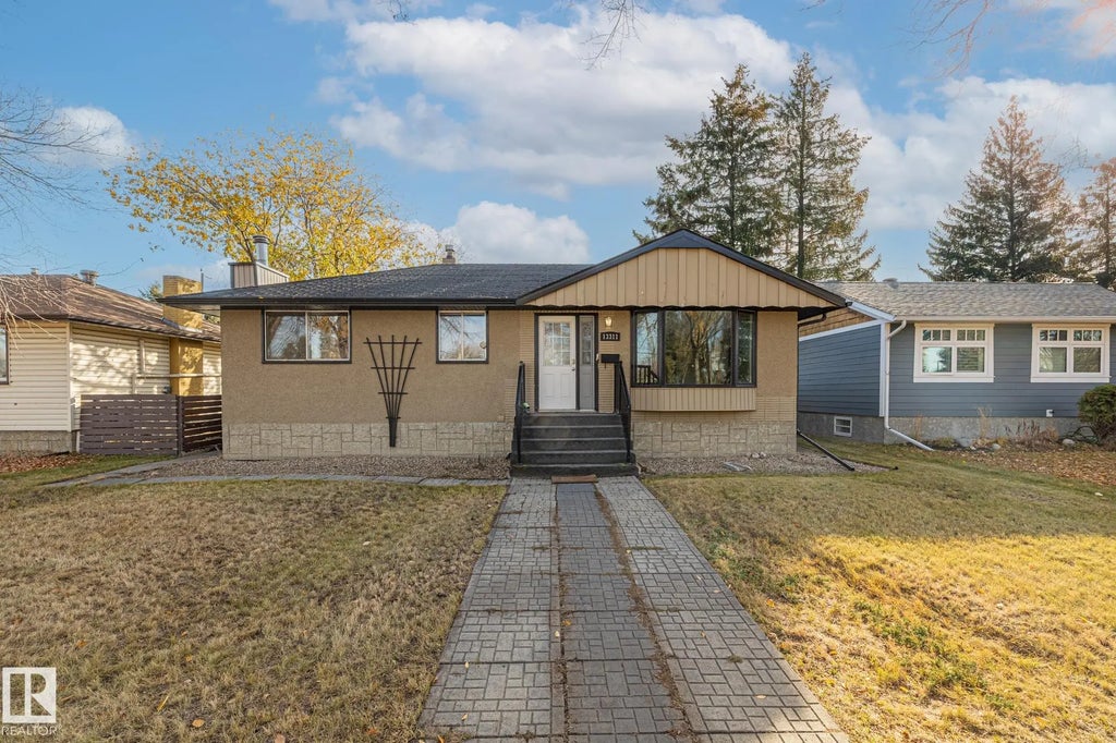 13311 Dovercourt Avenue, Edmonton