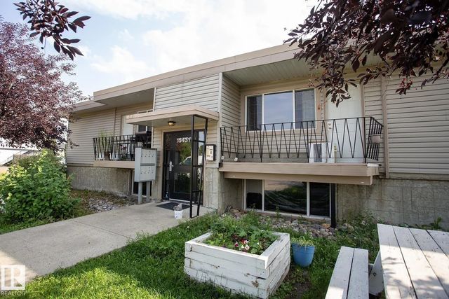 8 15431 93 Avenue Nw, Edmonton
