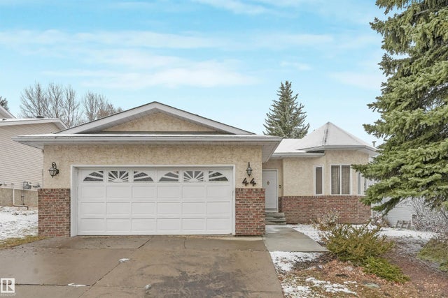 44 Lennox Drive, St. Albert
