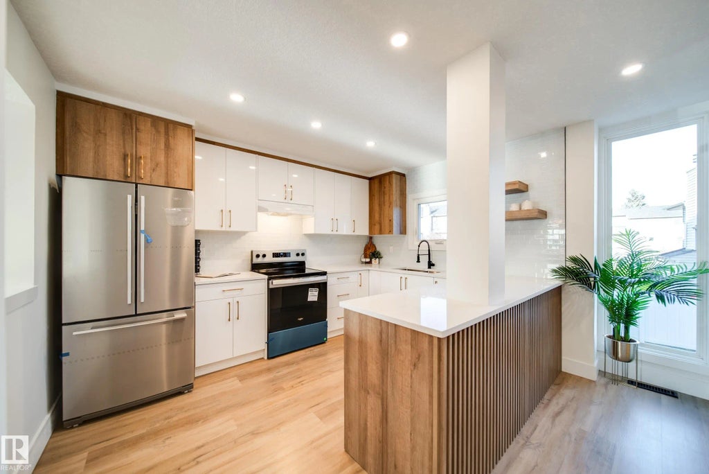 5394 38a Avenue Nw, Edmonton