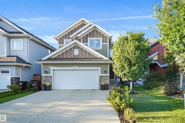 7812 18 Avenue Sw, Edmonton