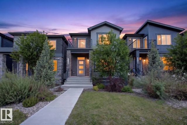 8090 Kiriak Link Sw, Edmonton