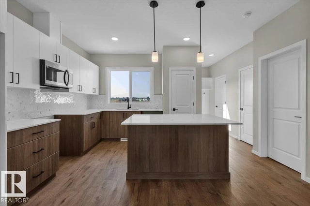 21 Ficus Way, Fort Saskatchewan