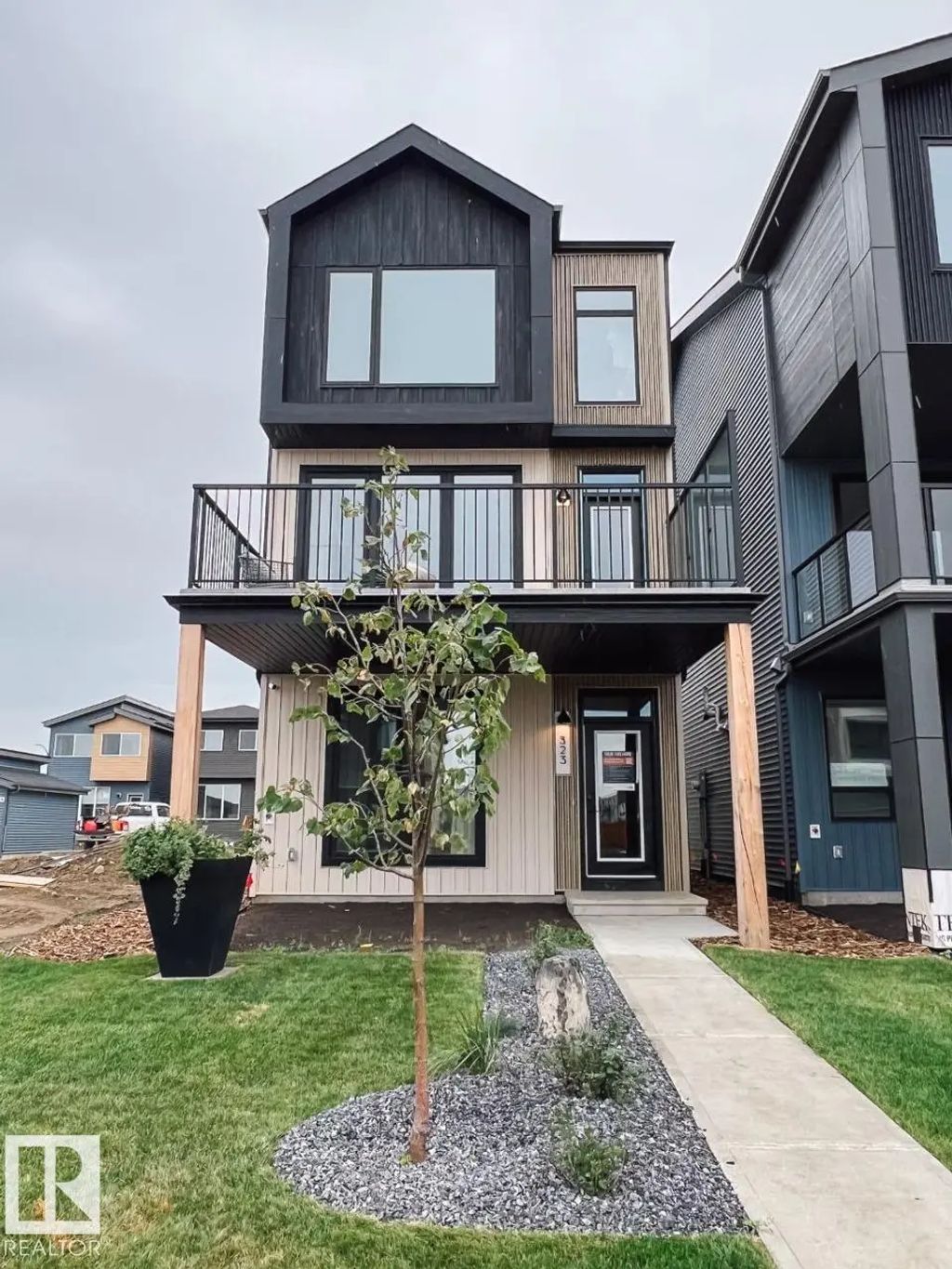 424 31 Street, Edmonton